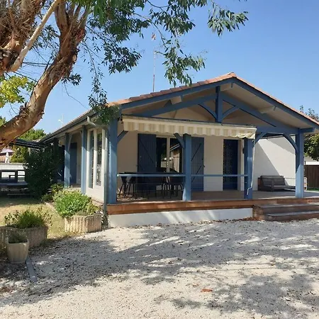 Casa de Férias Maison Chaleureuse 3* à Deux Pas De La *